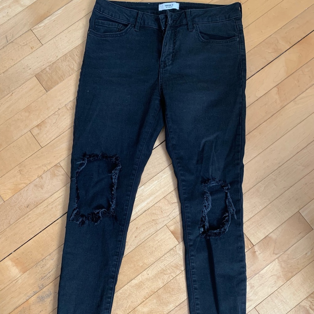 [28]👖F21 distressed jeans